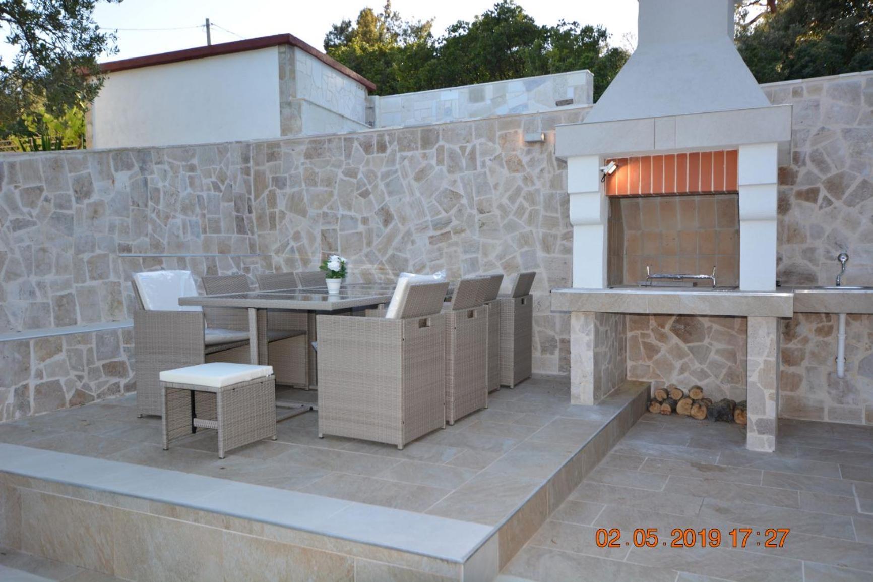 Sealodge - Luxe Villa, Private Pool, Mooring, Parking, Sea & Mountain View, At 150 M From Idyllic Private Beach Rogač 外观 照片